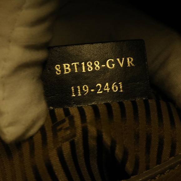 FENDI Shoulder Bag - Picture 6 of 16